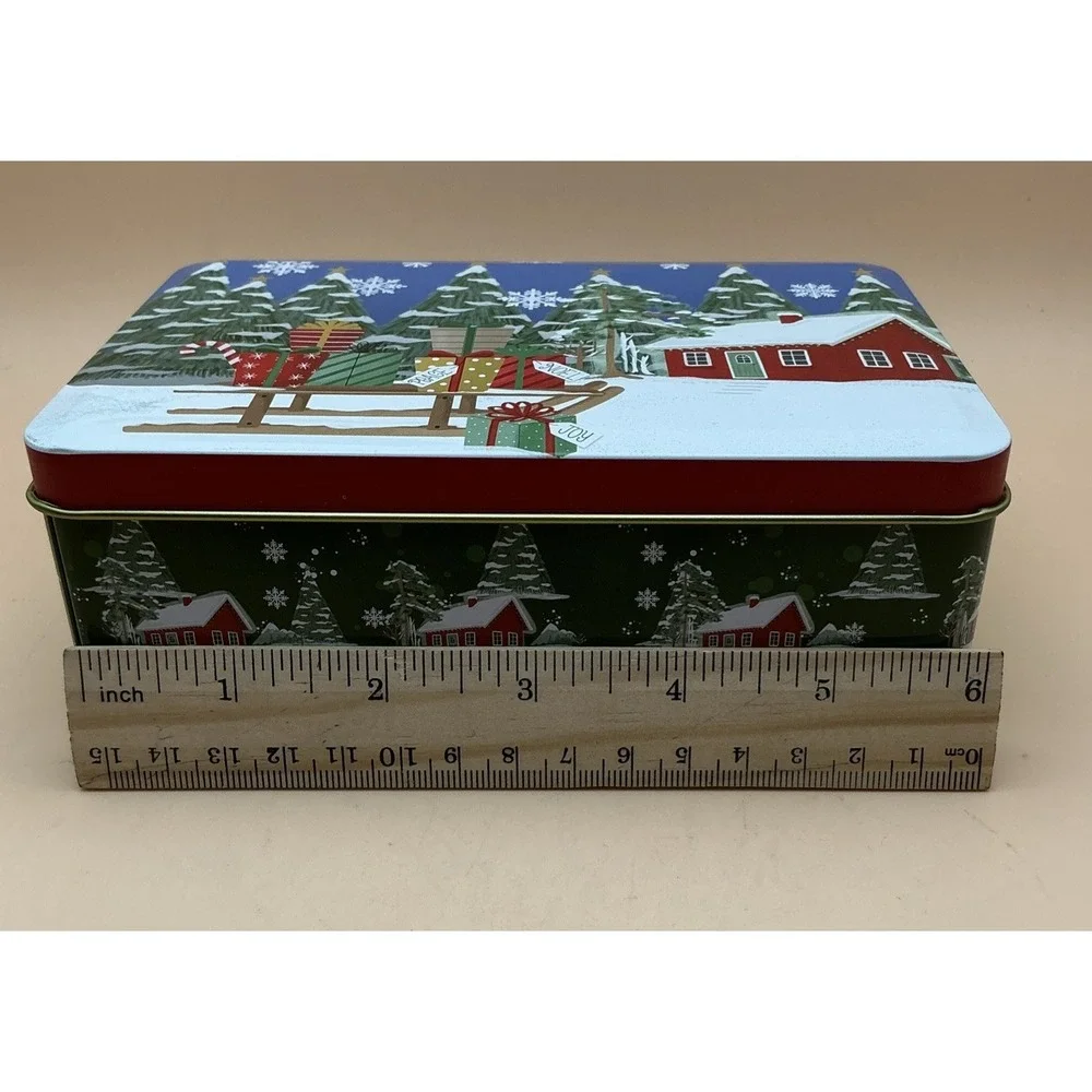 Greenbrier International 4x6x2 Christmas Cabin Decorative Holiday Tin